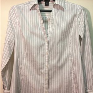 Ann Taylor Woman’s blouse, size 14
